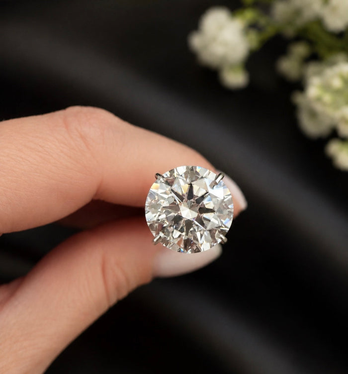 Loose Diamonds