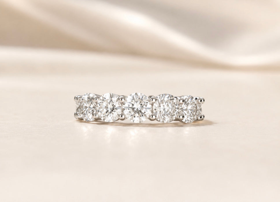 Round Brilliant 5 Stone Diamond Band